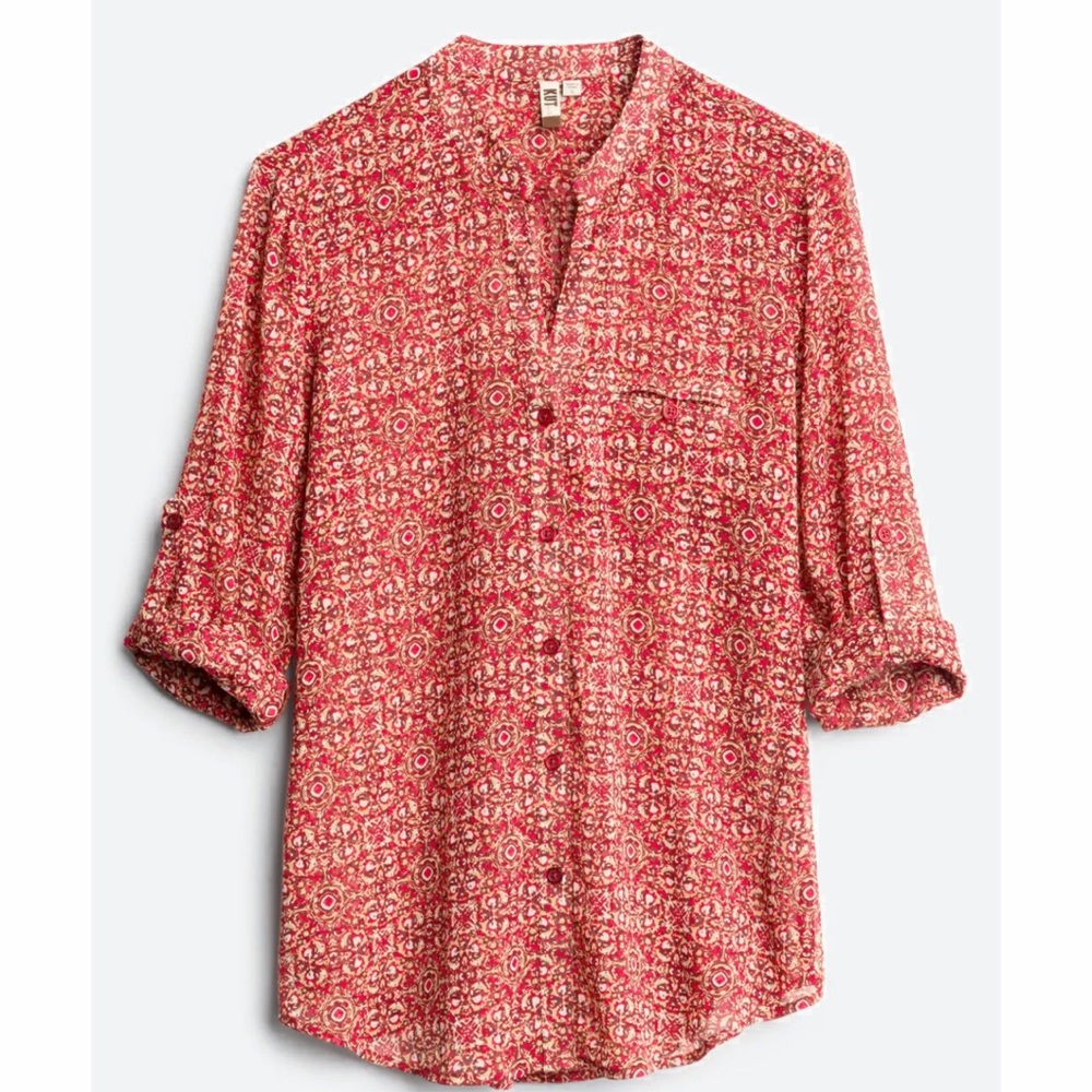 KUT FROM THE KLOTH
Sinclaire Button Down Blouse in excellent condition